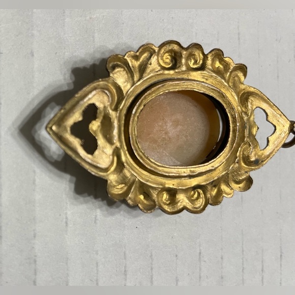 Victorian style Cameo Pendant Woman Silhouette - Picture 8 of 10